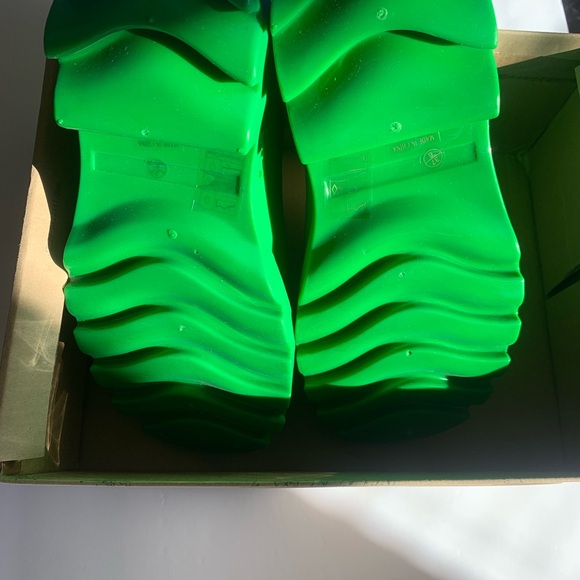 NWB! Free people high street rain boot - Picture 6 of 7